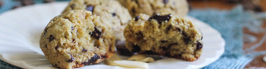 Quinoa Almond Chocolate Chunk Cookies